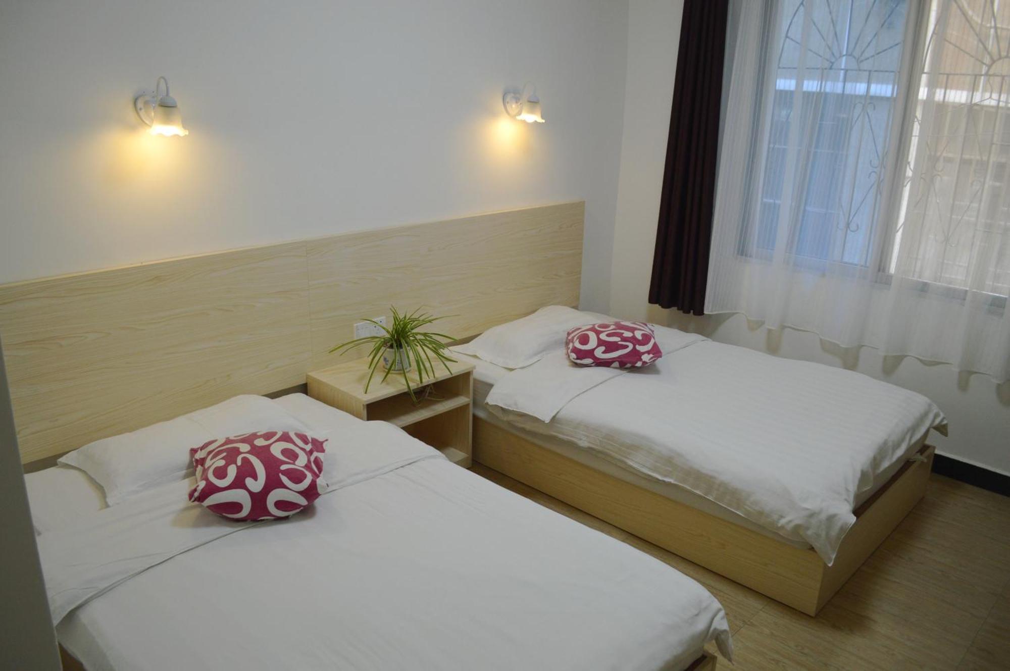 Buddy'S Hostel Ґуйлінь Екстер'єр фото