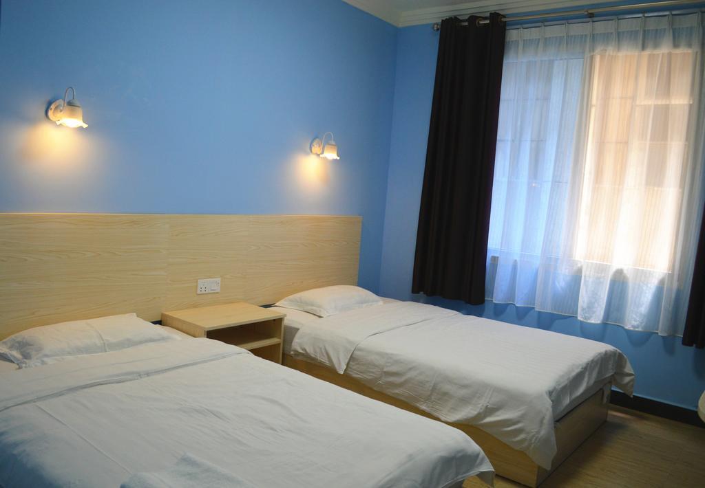 Buddy'S Hostel Ґуйлінь Екстер'єр фото
